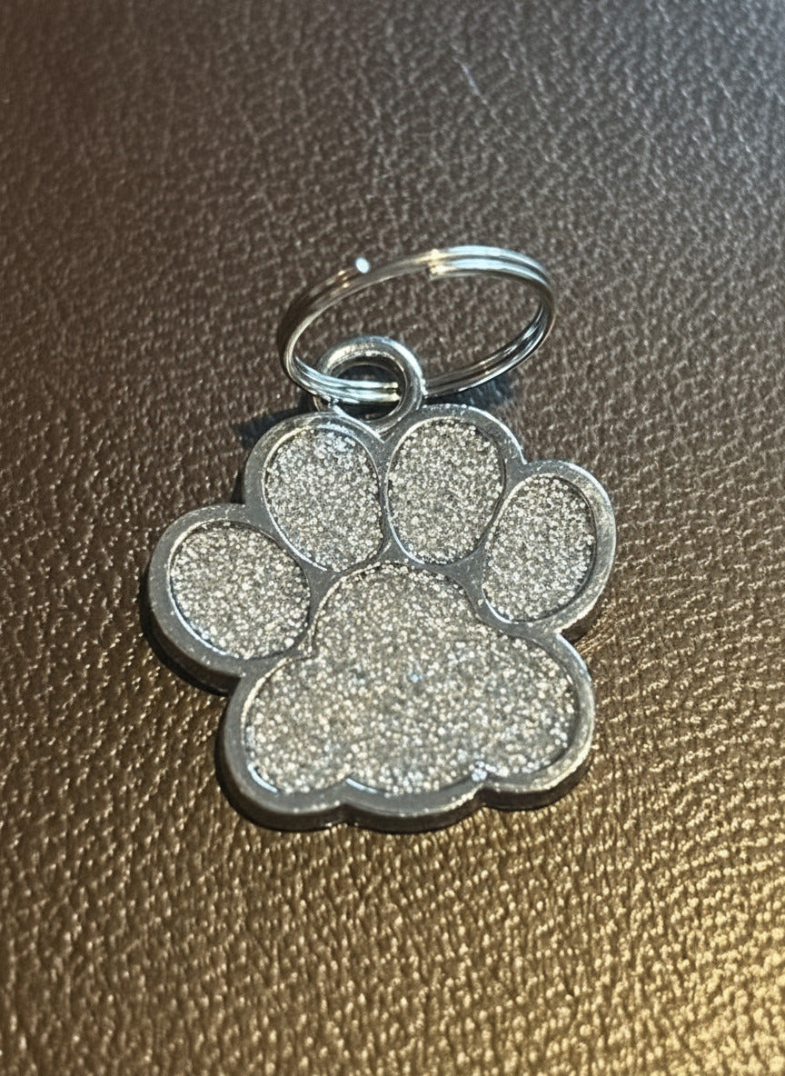 Hundepfoten-Anhänger mit Gravur - Glitzer
